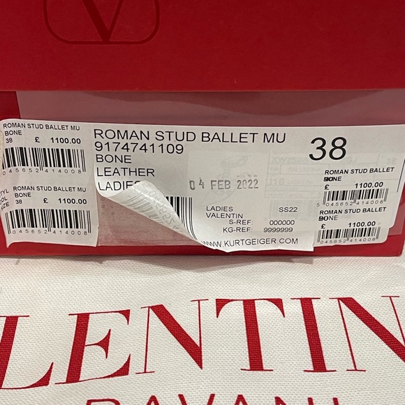 Valentino Garavani Women's Roman Stud Ballet Flats size 38 color Bone - Picture 3 of 8